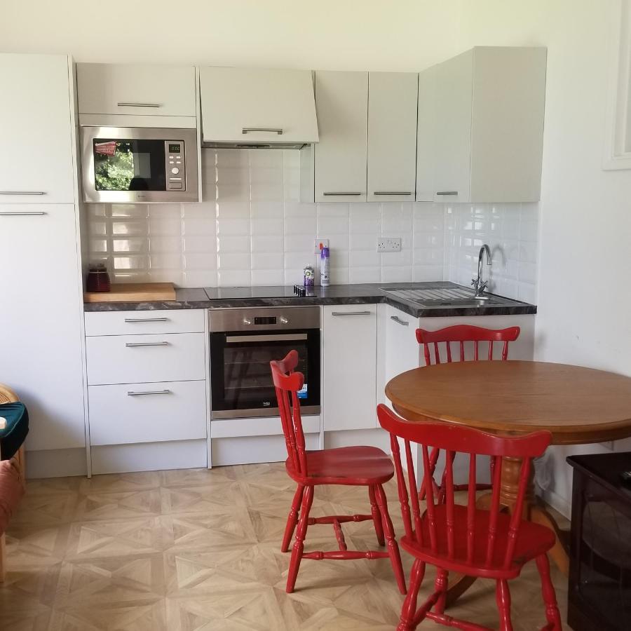Small House Near Beach Villa Cowes  Luaran gambar