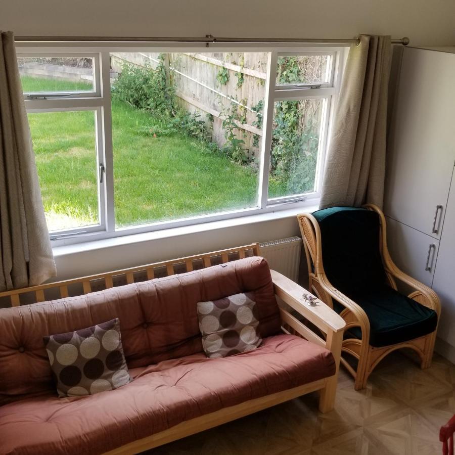 Small House Near Beach Villa Cowes  Luaran gambar