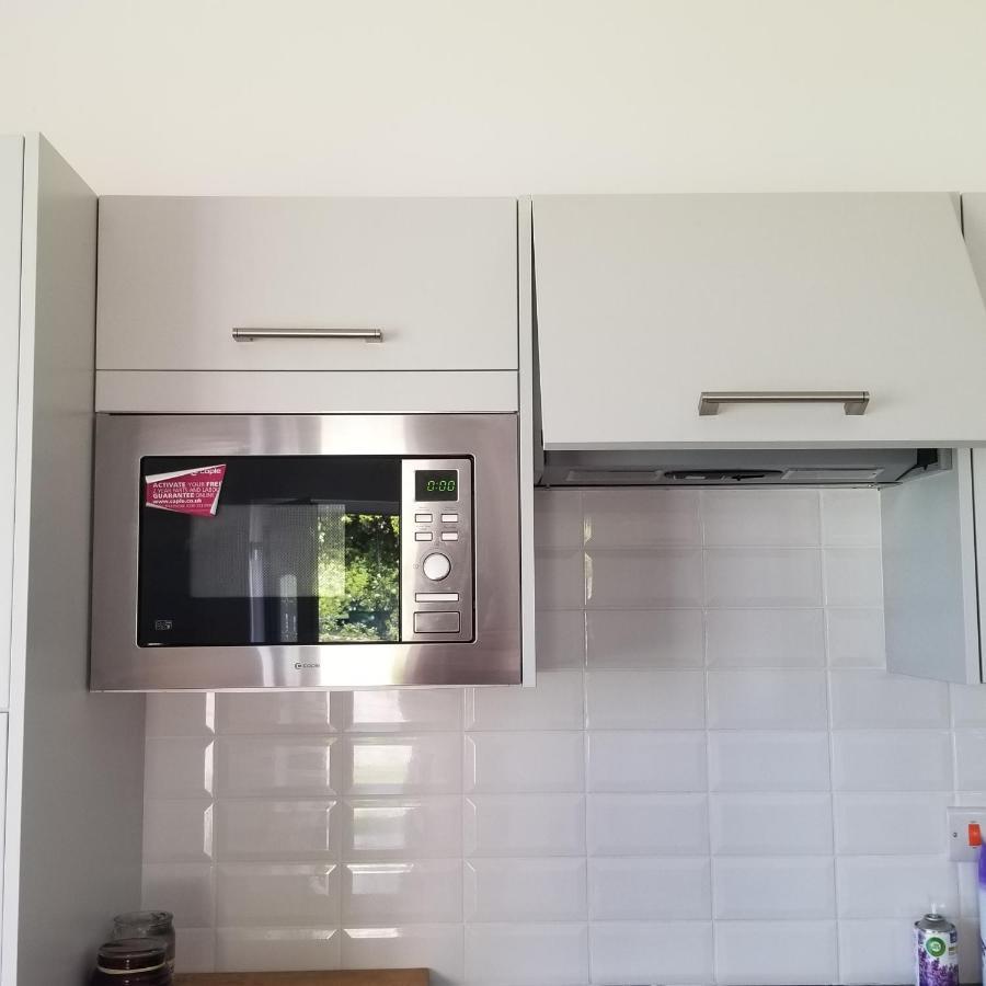 Small House Near Beach Villa Cowes  Luaran gambar